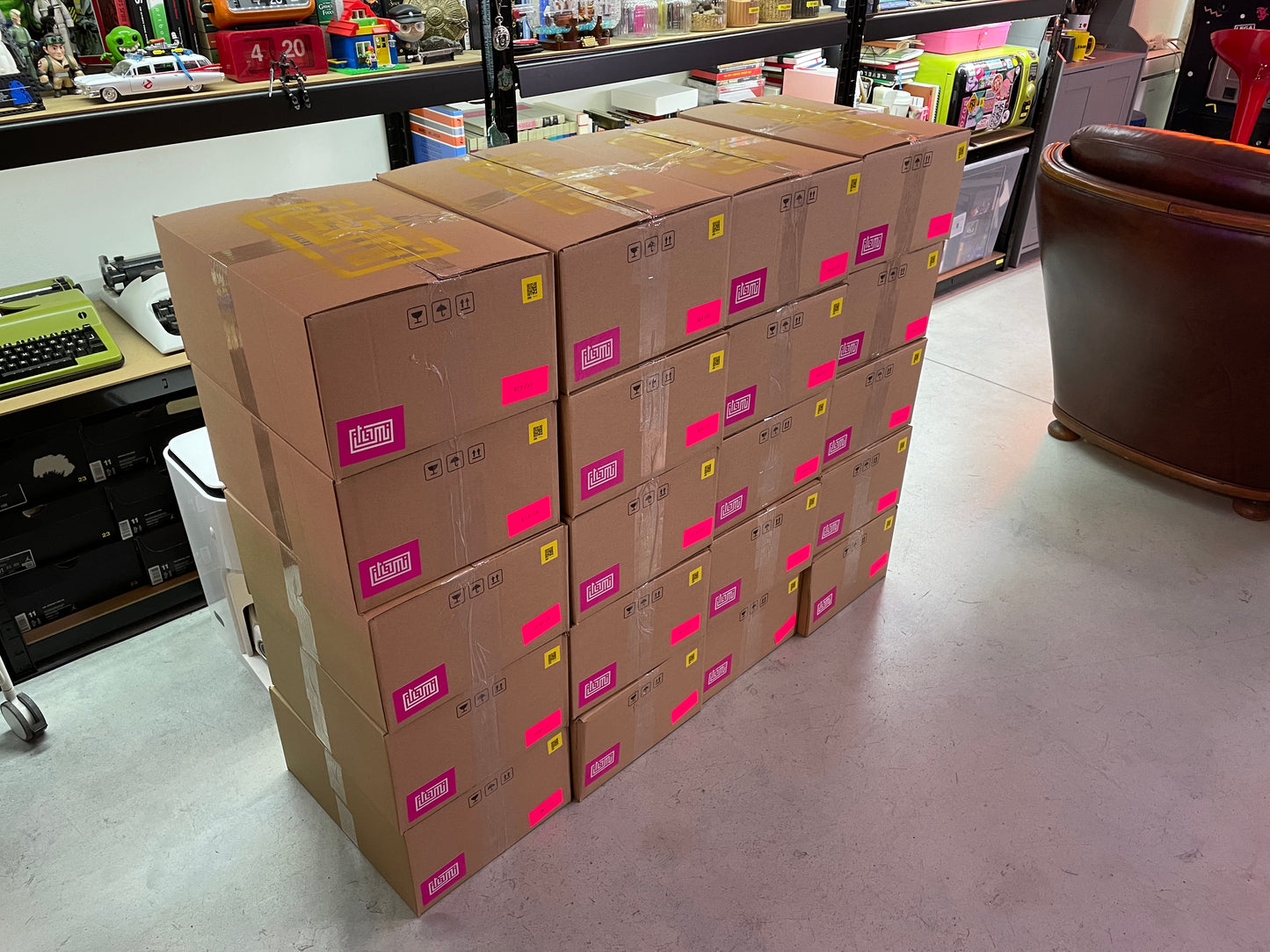 MYSTERY.BOX